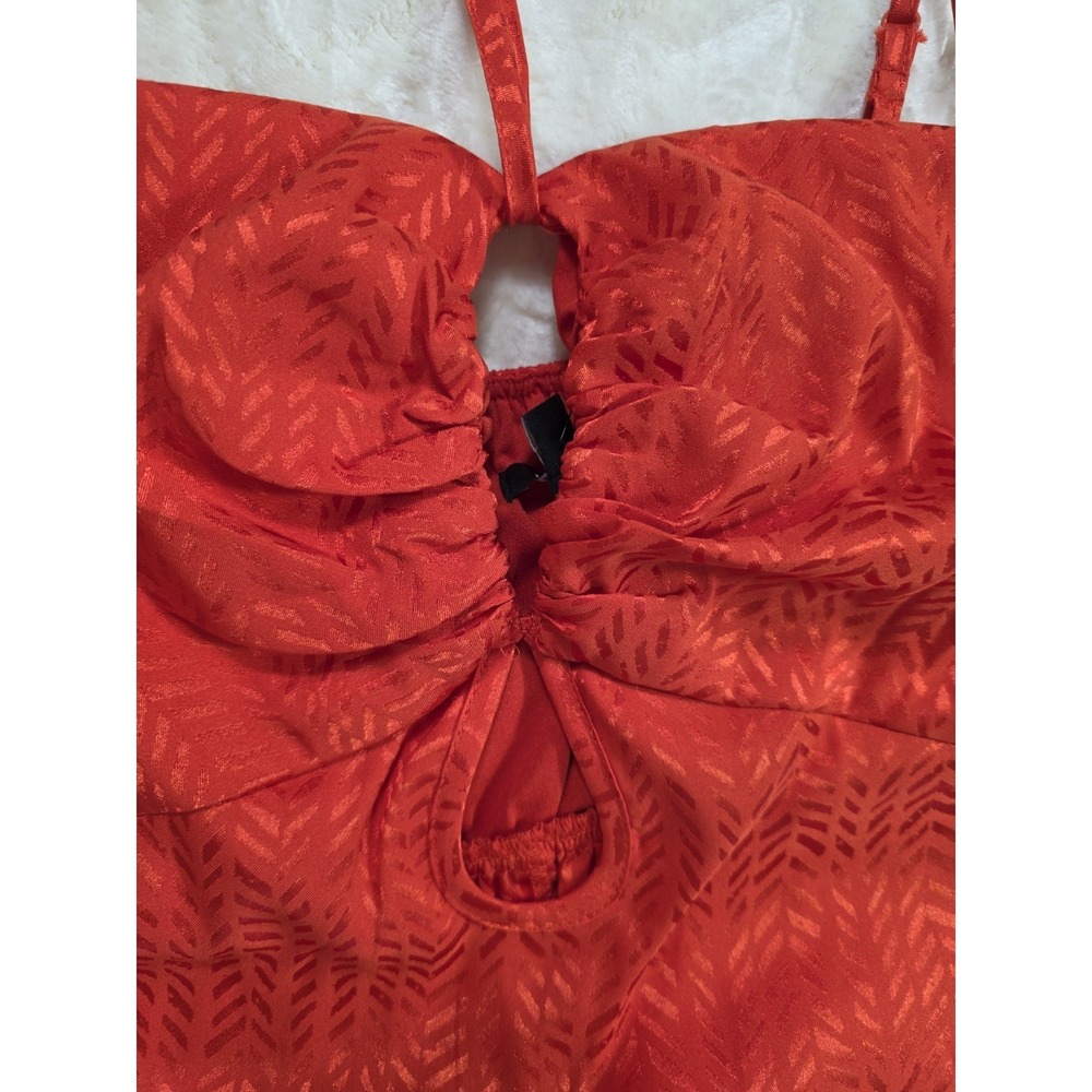 NWT Express Red Orange Maxi Dress M Summer Halter Keyhole Cutout Beach Vacation - Picture 9 of 10
